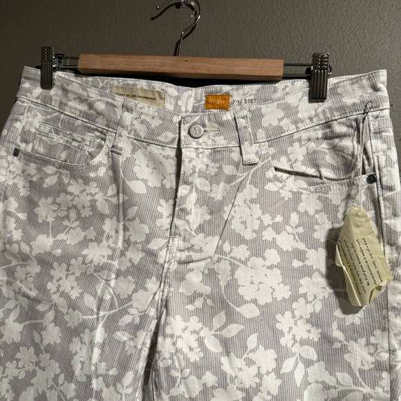 Pilcro and the Letterpress Fit The STET Crop Floral Print Pant Size 31 P - Picture 11 of 11
